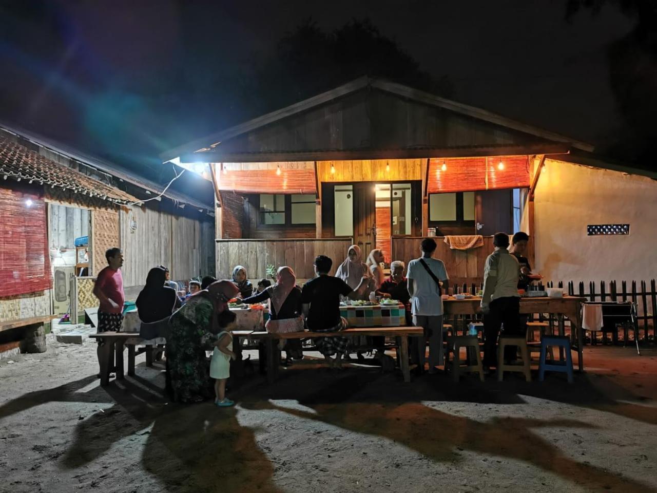 Pantai Camara Homestay Rorahmakan Cameră foto