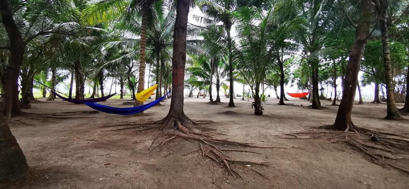 Pantai Camara Homestay Rorahmakan Exterior foto